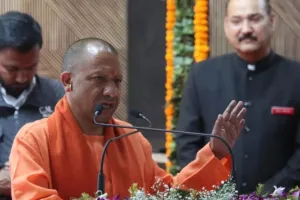 Meerut News : सीएम योगी बोले- मेरठ ने 10 वर्षों में देश की बेहतरीन कनेक्टिविटी को प्राप्त किया 