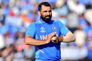 मुरादाबाद : मैच के दौरान मोहम्मद शमी के साफ्ट ड्रिंक्स पीने पर ट्रोल पर बचाव में आए कोच बदरुद्दीन, कहा-देश के लिए छोड़ा है रोजा