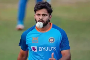 IPL 2025 : लखनऊ सुपर जायंट्स की टीम में बड़ा बदलाव, चोटिल मोहसिन खान की जगह लेंगे शार्दुल ठाकुर