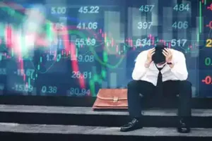 Bareilly: शेयर मार्केट की गिरावट से सहमे सरकारी कर्मचारी !  जोखिम में लग रही सोशल सिक्योरिटी? 