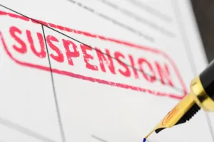 Bareilly: पदोन्नति की पत्रावलियां गायब, डीडीओ दफ्तर का प्रधान सहायक निलंबित