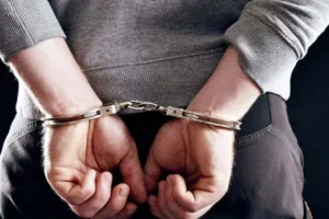 पीलीभीत: पीटीआर में शराब पीने और हंगामा करने वालों पर पुलिस की कार्रवाई, पांच गिरफ्तार