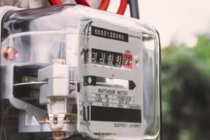 बरेली: पांच साल से मीटरों में गड़बड़ी का खेल, कई करोड़ रुपये के घोटाले की आशंका