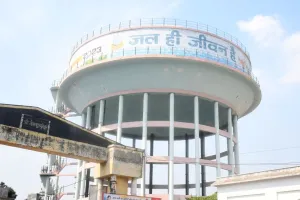 बरेली: शहर में पानी के लो प्रेशर और गंदे पानी की समस्या , गर्मी में बढ़ेगी मुश्किलें