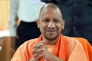 लखनऊ : ई- डिस्ट्रिक्ट पोर्टल से दफ्तरों के चक्कर से मिला छुटकारा, यूपी में कासगंज सबसे आगे, बदायूं और सीतापुर ने भी बनायी जगह