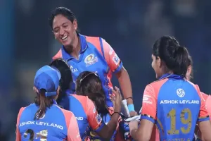 WPL 2025 : हरमनप्रीत कौर पर BCCI का एक्शन, लगाया मैच फीस का दस प्रतिशत जुर्माना