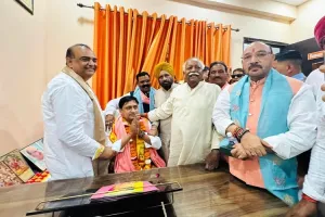 रामपुर : हरीश गंगवार के सिर सजा भाजपा के जिला अध्यक्ष का ताज, पदाधिकारियों ने किया स्वागत