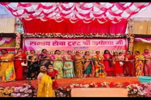 Holi Festival 2025 : अवध की महारानी नूतन और रानी बनीं मल्लिका वर्मन