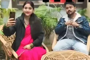 Bareilly: सोशल मीडिया पर पत्नी ने लगाया ऐसा स्टेटस... पति ने कर ली आत्महत्या, जानें पूरा मामला