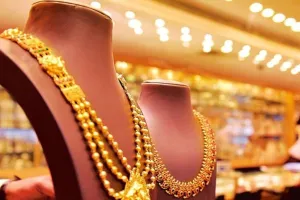 भारत में घटी सोने की मांग, जनवरी से मार्च तक आई 15 प्रतिशत गिरावट