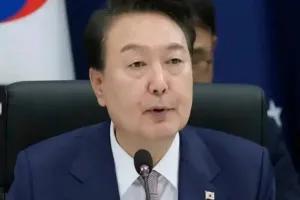 दक्षिण कोरिया के राष्ट्रपति पद से हटाए गए Yoon Suk Yeol, अदालत ने दी मंज़ूरी, जानें पूरा मामला