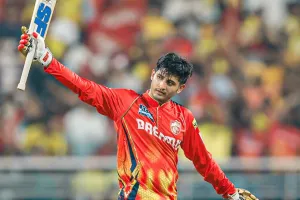 प्रियांश आर्य के शॉट्स के फैन हुए पूर्व स्पिनर, कहा- देश के सबसे प्रतिभाशाली खिलाड़ियों में से एक