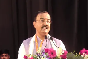 लखनऊ विश्वविद्यालय पहुंचे  उपमुख्यमंत्री केशव प्रसाद मौर्य, 'एक राष्ट्र एक चुनाव' पर आयोजित संगोष्ठी में लिया भाग