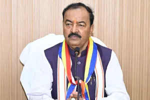 मुस्लिम तुष्टिकरण की राजनीति करते-करते खुद ‘पंक्चर’ हुई कांग्रेस, केशव प्रसाद मौर्य ने किया कटाक्ष