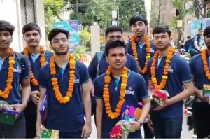 लखनऊ: जेईई मेंस में 99 पर्सेंटाइल से अधिक नंबर पाने वाले छात्रों की संख्या 50 से ऊपर, श्रेयस ने हासिल किया AIR 6