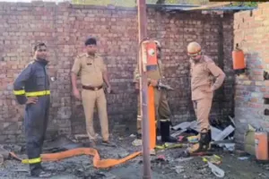सहारनपुरः पटाखा फैक्टरी में हुआ ब्लास्ट, तीन की मौत, कई घायल