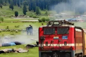 पहलगाम हमले के बाद फंसे पर्यटकों के लिए रेलवे ने किया विशेष इंतजाम, जम्मू और कटरा से चलाई जाएंगी स्पेशल ट्रेन 