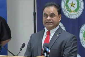 अमेरिका में भारतीय मूल के काउंटी न्यायाधीश गिरफ्तार, धन शोधन और फर्जीवाड़े जैसे लगे कई गंभीर आरोप