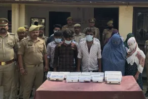 Bareilly: मसाज पार्लर की आड़ में चल रहे सेक्स रैकेट का भंडाफोड़, CA का बेटा समेत 15 गिरफ्तार