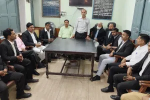 संभल : जामा मस्जिद कमेटी के सदर जफर अली के बेटे व परिजनों को पुलिस ने किया पाबंद