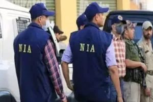 पीलीभीत : एनआईए ने पूरनपुर में लगाया 10 लाख के इनामी कुलवीर का फोटो