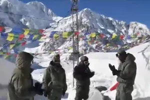 सेना ने लद्दाख में शुरू की मोबाइल कनेक्टिविटी, सीमावर्ती गांवों को भी बनाया सशक्त