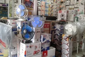 गर्मी से राहत महंगी, पंखे-कूलर के दामों में इज़ाफा    