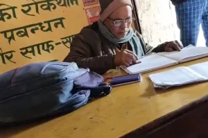 हरदोई: मुख्य सेविका का पति चला रहा CDPO कार्यालय, सरकारी कार्यों का कर रहा निस्तारण 