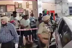 पंजाब: जालंधर में भाजपा नेता मनोरंजन कालिया के घर पर ग्रेनेड से हमला, जांच में जुटी पुलिस 