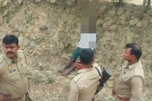 बहराइच: संदिग्ध परिस्थितियों में नाले में मिला युवक का शव, परिजनों ने जताई हत्या की आशंका