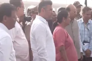  दिल्ली: सीएम रेखा ने वजीराबाद बैराज का किया निरीक्षण, अधिकारियों को ‘रिवरफ्रंट’ परियोजना पर काम करने के दिए निर्देश