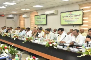 बहराइच: सांसद करण भूषण के प्रयास से क्षेत्र के लोगों में खुशी, जरवल रोड स्टेशन पर में इंटरसिटी और एक्सप्रेस ट्रेन के ठहराव का उठाया मुद्दा