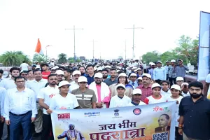 ''जय भीम पदयात्रा'' को योगी के मंत्री ने दिखाई हरी झंडी, कहा- बाबा साहेब ने जीवनभर असमानता के विरुद्ध किया संघर्ष