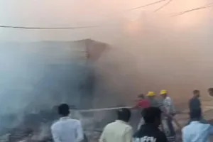 आंध्र प्रदेश में बड़ा हादसा: पटाखा कारखाने में विस्फोट से आठ मजदूरों की मौत, सात अन्य घायल  