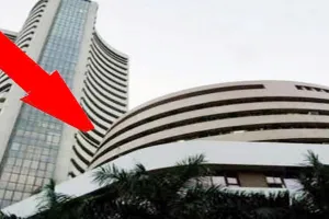 Stock Market: वैश्विक अनिश्चितताओं के बीच शेयर बाजार में आई गिरावट, सेंसेक्स में 362 अंक फिसला, जानिए निफ्टी का हाल