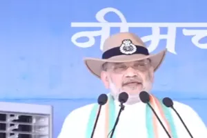 CRPF के स्थापना दिवस समारोह में शामिल हुए शाह, कहा- मार्च 2026 तक देश से नक्सलवाद को खत्म करने में सीएपीएफ, सीआरपीएफ निभाएंगे अहम भूमिका  