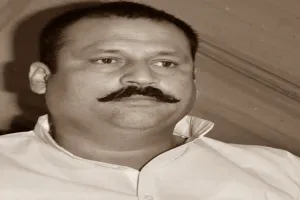 मुजफ्फरनगर: जिला जेल में मोबाइल फोन पहुंचाने के आरोप में बुरहापुर के पूर्व विधायक मोहम्मद गाजी गिरफ्तार 