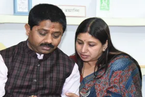 अखिलेश को मां गंगा सद्बुद्धि दें... अभिलाषा गुप्ता ने सपा प्रमुख के बयान पर जताई नाराजगी