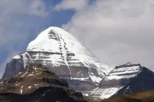 Kailash Manasarovar Yatra: जून से शुरू होगी कैलाश मानसरोवर यात्रा, सरकार ने किया एलान, ऐसे करें ऑनलाइन आवेदन