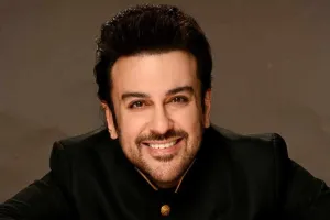 इस अनपढ़-बेवकूफ को भला कौन समझाएगा... पूर्व पाकिस्तानी मंत्री पर भड़के अदनान सामी