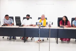  अयोध्या: महापौर ने कहा- घर-घर जाकर समस्याओं का समाधान करेगा नगर निगम