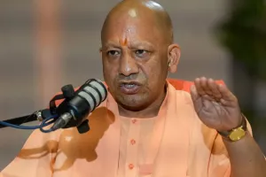 पीएम पद की दावेदारी पर सीएम योगी का बड़ा बयान, बोले- राजनीति मेरी फुलटाइम जॉब नहीं...