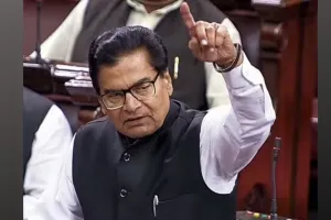 'सरकार ने जब सारी संपत्ति बेच ली फिर उसकी नजर वक्फ पर पड़ी', रामगोपाल यादव ने भाजपा पर साधा निशाना