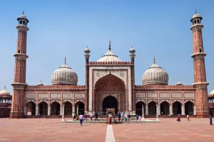 आगरा की जामा मस्जिद के बाहर प्रदर्शन करने वाले 60 लोगों के खिलाफ FIR दर्ज