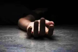 लखीमपुर खीरी: दारू पीकर शौचालय में बैठा था युवक...गिरकर चली गई जान