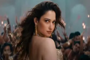 VIDEO : अजय देवगन की फिल्म 'रेड-2' के 'नशे में' झूमीं तमन्ना भाटिया, जबर्दस्त डांस मूव्स देख फैंस के उड़े होश