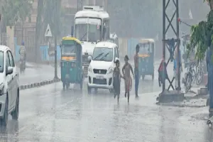 अप्रैल में बारिश हुई मेहरबान, पारा भी काबू में  