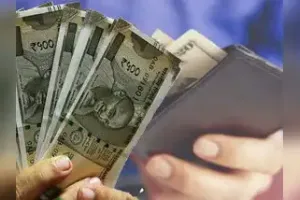 वाहन सवार को घेर कर पीटा, चौकी के पास नोटों से भरा पर्स लूटा  