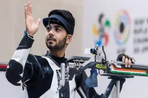 ISSF World Cup : अर्जुन बाबुता 10 मीटर एयर राइफल में मामूली अंतर से स्वर्ण पदक से चूके 