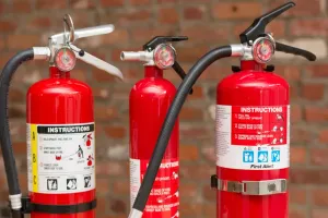 कासगंज: फायर NOC मिली मगर अग्निशमन यंत्र लगाना भूले...80 फीसद कोल्ड स्टोरेज आग से बेपरवाह !